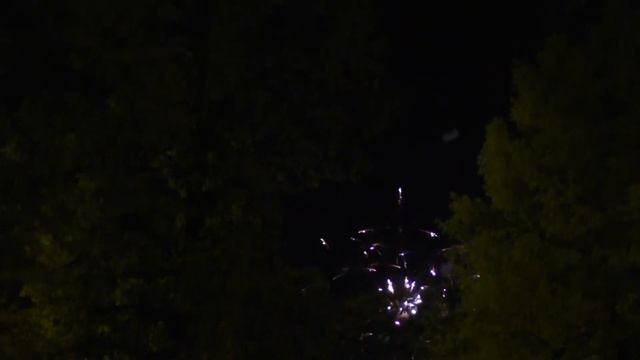 Салют. УРАААА