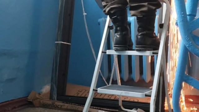 Установка входной двери в панельном доме в угловой проём От и До в ускореном режиме