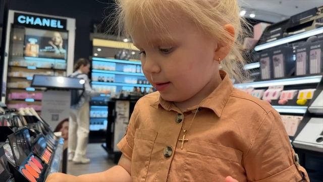 САМЫЙ ИНСТАГРАМНЫЙ КЕМПИНГ В ЛИТВЕ, ДЕНЬ В ТЦ, БЫСТРЫЙ ШОППИНГ, ЧТО ВСЕГДА В МОЕЙ КОСМЕТИЧКЕ