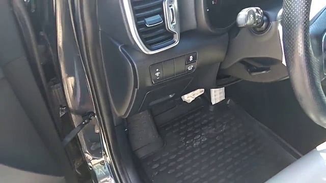 Купить Kia Sportage (Киа Спортейдж) AT 4WD Дизель  2017 г. с пробегом бу в Саратове. Элвис смотреть онлайн