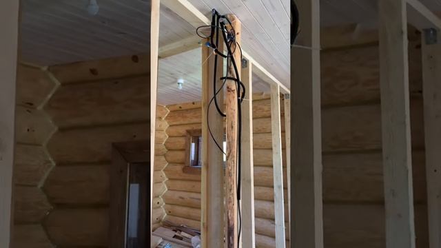 Каркасная стена в рубленом доме и наличники покажу смотреть онлайн