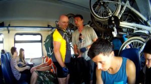 Велосипедисты в электричке