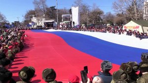 Поздравить жителей Крыма с присоединением к России приехал Владимир Путин