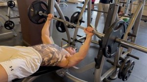 Жим штанги лёжа вниз головой. Техника выполнения