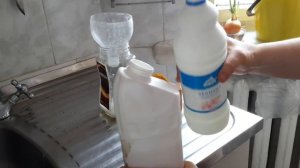 СРЕДСТВО  ДЛЯ  ЧИСТКИ  УНИТАЗА  ДОМАШНЕГО  ПРИГОТОВЛЕНИЯ  ( можно  без  хлорки )