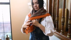 Платок шерстяной с осыпкой (оверлоком) "Жемчужные росы", вид 4, 89x89 см