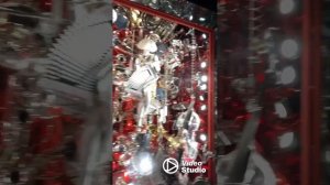 Манхэттен, 2023, Праздничные витрины магазинов - Holiday windows New York, Manhattan, 2023