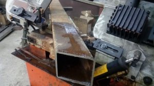 На что способна ленточная пила по металлу STALEX BS 712N 400V адаптированный под 220V