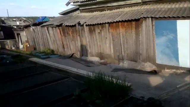 Гараж из опилок Начало смотреть онлайн