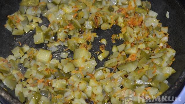 Рассольник с копченой колбасой
