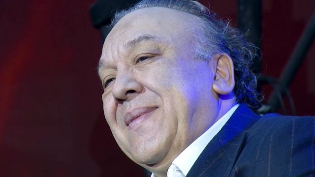 Rustam G’oipov - Ona emasmu | Davraga tush “Yubiley konsert” смотреть онлайн