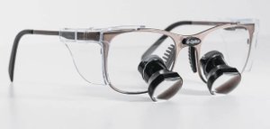 Установка и снятие боковых щитков Q-Optics