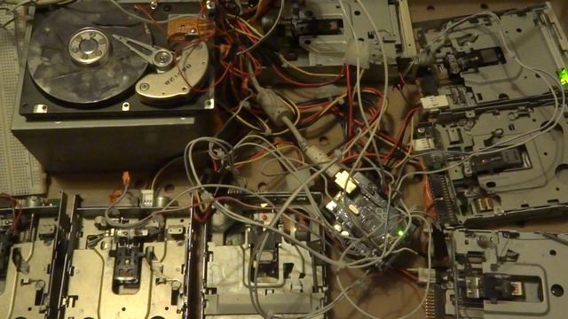 Awoken (floppy disk + HDD) смотреть онлайн