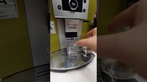 делонги крема клапан. нужен или нет?