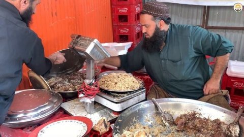 Peshawari Laziz Chawal House - Street Food in Peshawar - Laziz Chawal House Peshawar