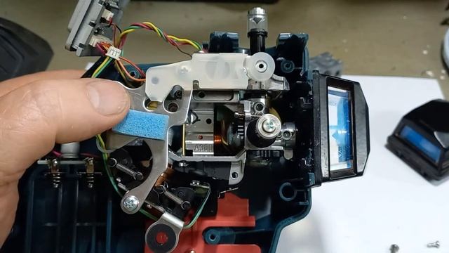 COMO DESMONTAR COMPLETAMENTE LASER BOSCH GLL 3-80P смотреть онлайн