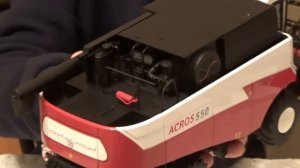 Модель зерноуборочного комбайна _Акрос 550_ 1_32