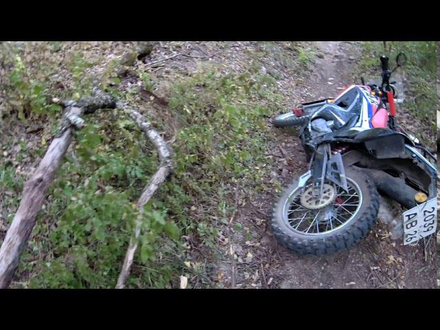 Полёт на маршруте. Motoland Dakar 250ST не подвел, подвела невнимательность. 18+ смотреть онлайн