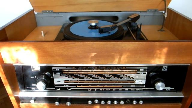 ВИА "Веселые ребята": "Алешкина любовь","Облади-облада" смотреть онлайн