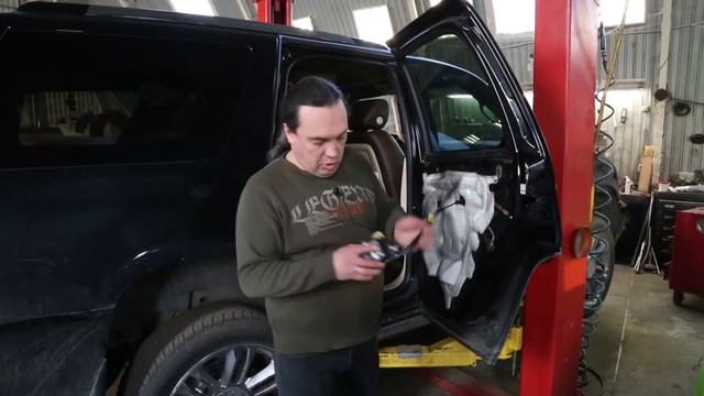 Замки и ручки дверей Cadillac Escalade - ремонт  или замена?