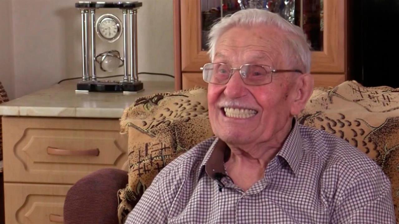 В Сочи поздравили со столетием ветерана Великой Отечественной войны Павла Сюткина