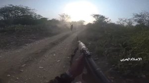 Yemen\Houthis rebels in atack on saudi foces (Jizan province ) video 18+