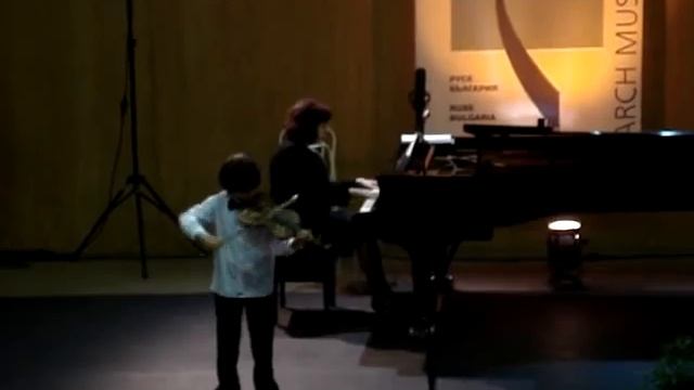 Wieniawski: Mazurka - Hristo Dunev смотреть онлайн