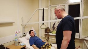 Руслан Кухарук посетил военный госпиталь в Ростове-на-Дону