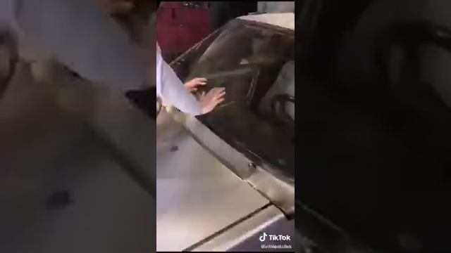 Как поменять лобовое стекло на Лада Samara?? смотреть онлайн