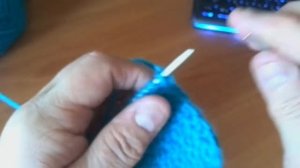 Плотный тканный узор спицами