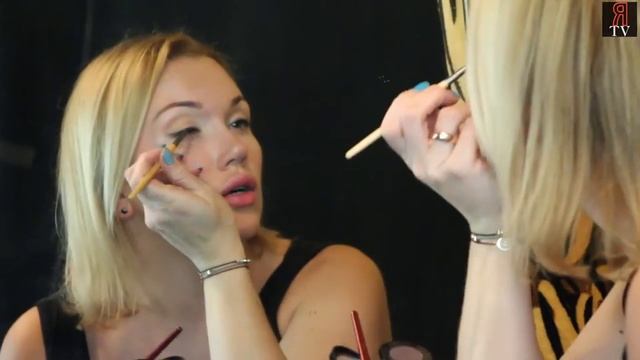 Секреты красоты - Базовое нанесение теней смотреть онлайн