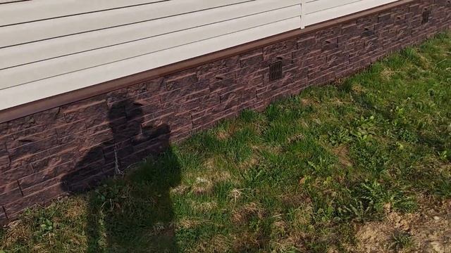 ДАЧА ЕЛЕ ПЕРЕЖИЛА ЗИМУ / ПЕРВАЯ ПОЕЗДКА НА ДАЧУ 2023 смотреть онлайн