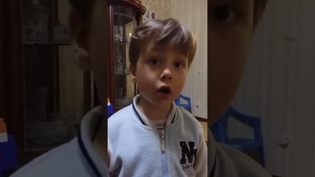 У лукоморья дуб зеленый Илья Волочнюк 3 года 10 мес смотреть онлайн