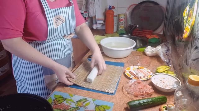 РОЛЛЫ КАНАДА КРАБ ГОТОВИМ ДОМА смотреть онлайн