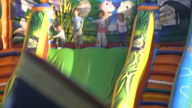 30 МАЯ. Один день из жизни Ялты.mpg смотреть онлайн