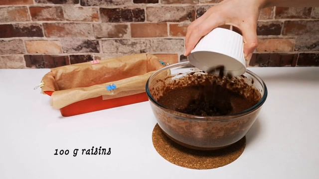 No sugar, no wheat! Very Moist Chocolate Cake in 5 minutes!
