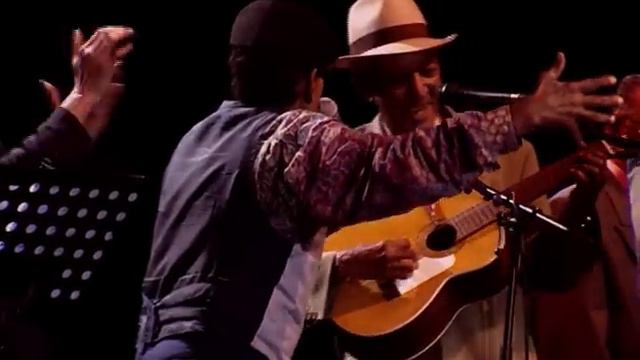 Compay Segundo - Guantanamera feat. O  Portuondo, Martirio & P Leyva (Live Olympia París 1998)