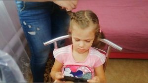 Прическа в сад, под шапку.