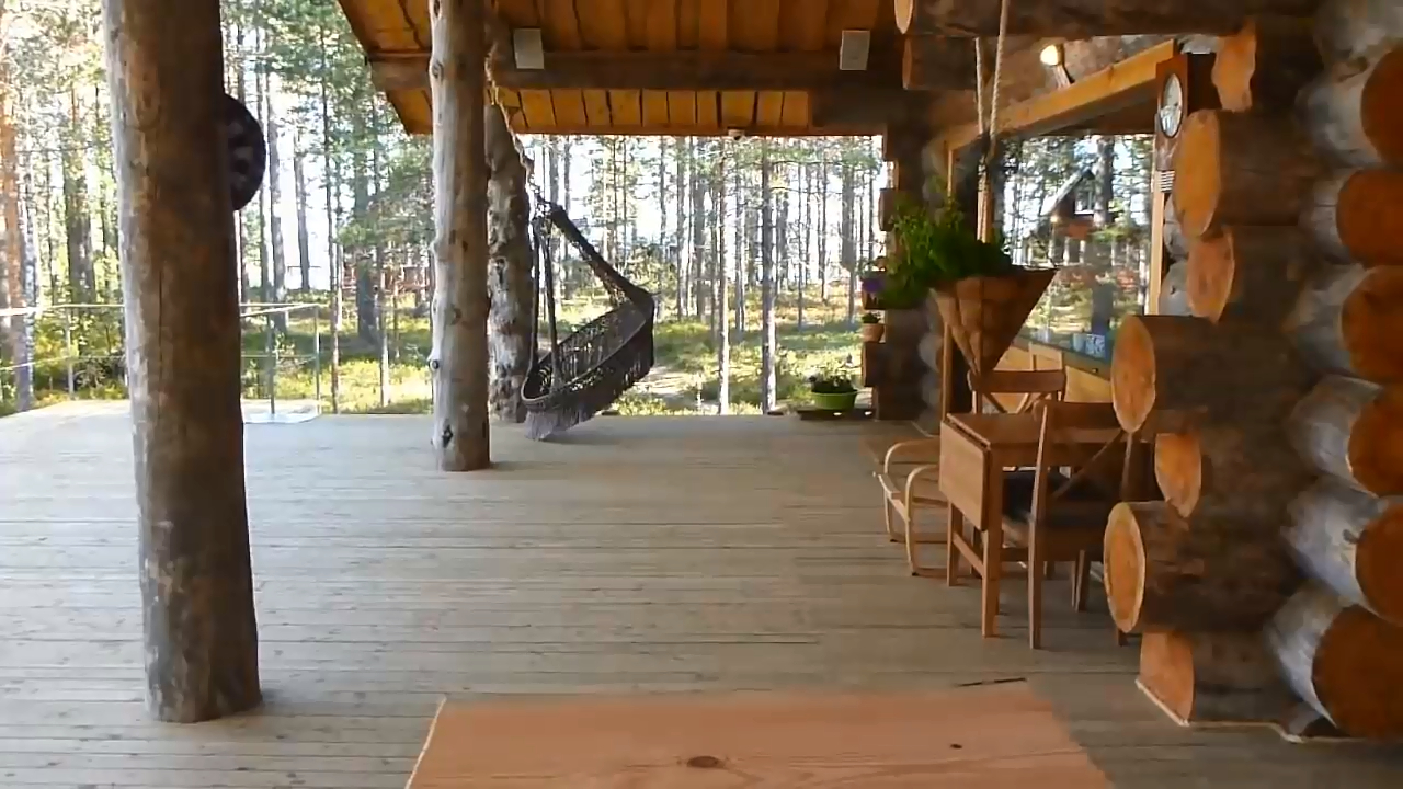 Дом из сухарника