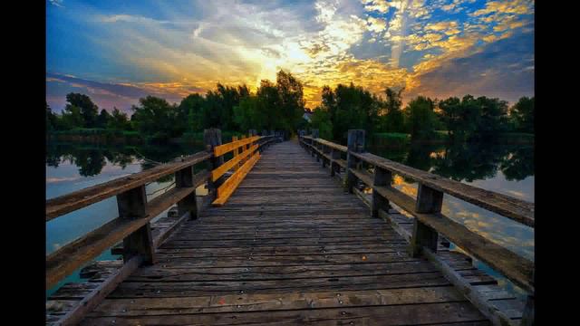 Успей сказать. автор исполнитель Эдуард Данилов стихи Наталья Золотова смотреть онлайн