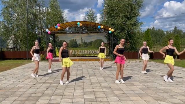 Русский стиль - Un dos tres смотреть онлайн