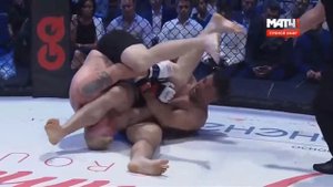 Виталий Минаков vs  Питер Грэхем -  Vitaly Minakov vs  Peter Graham