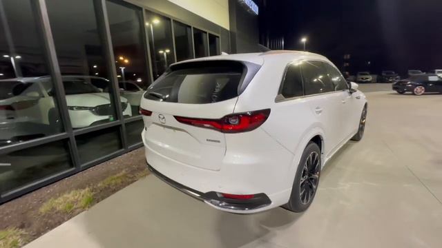 Mazda cx-90 turbo s 2024 is here folks, and also replacing the Mazda cx-9.