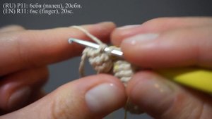 Вязаная кукла крючком Розали, часть 2 (руки). Crochet doll Rosalie, part 2 (hands).