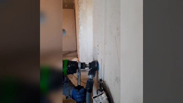 Алмазная резка подрозетников без пыли с пылесосом hilti | Дрель с микроударом ESD 1801