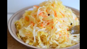 Капуста квашенная в рассоле.