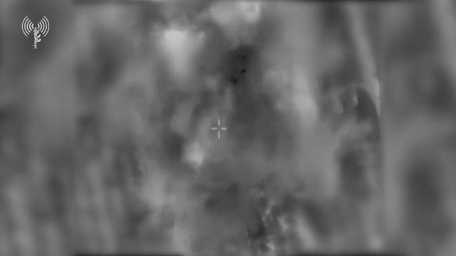 Удары по стартовым площадкам ракет и БПЛА в Газе смотреть онлайн