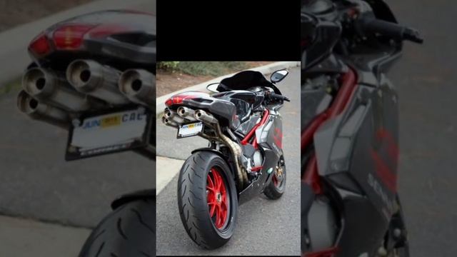 MV AGUSTA F4 - A MOTO COM MOTOR PROJETADO PELA FERRARI!