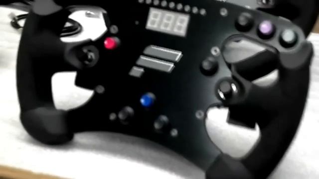 FANATEC CLUBSPORT WHEEL, PEDALS, M3 GT2, F1 WHEEL HD смотреть онлайн
