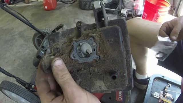 Briggs and Stratton quantum engine: convert auto choke to primer bulb смотреть онлайн